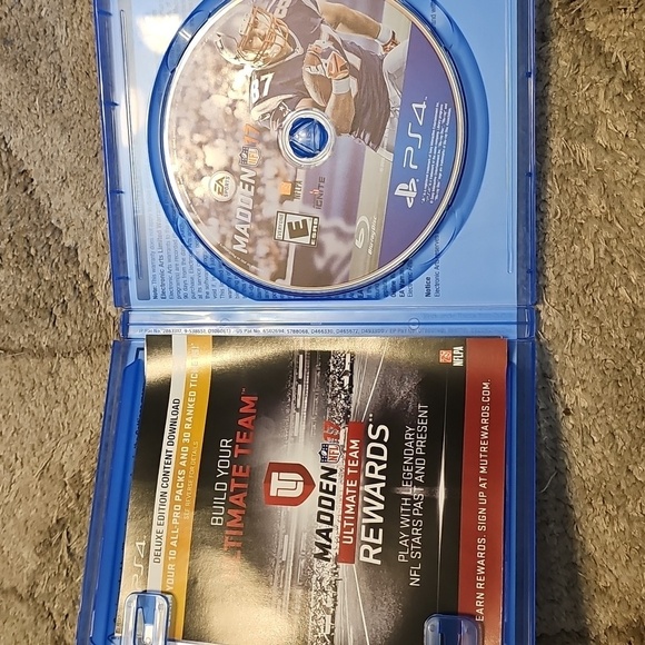 Ps4 Madden 17 - Picture 2 of 3